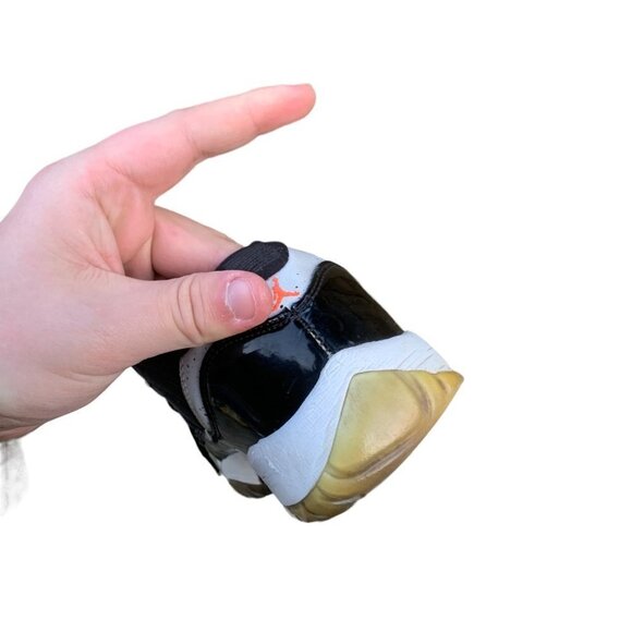 AIR Jordan 11 Retro Low Infrared 23 Size 6.5 - Picture 7 of 10